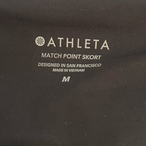 Athleta Match Point Supportive Athletic Skort w/ 5 Pockets in Black Camo Sz M - Picture 11 of 13
